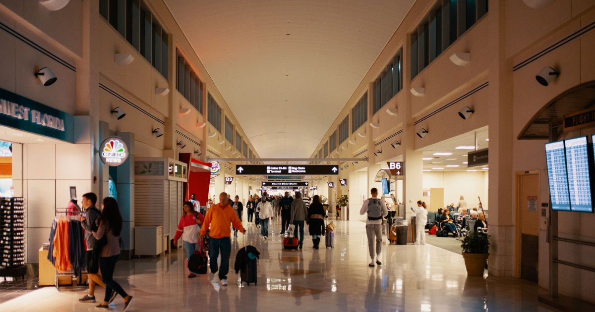 Travel Insurance for Visitors to Canada: A Comprehensive Guide by Life Advice Insurance Inc
